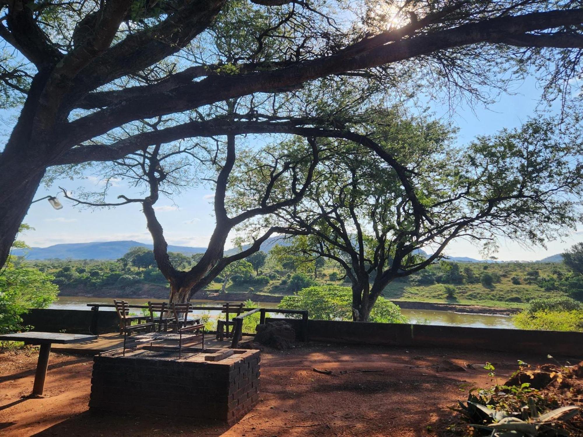 River Cottage Lodge Malalane Exterior foto